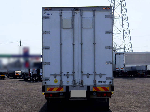 日野プロフィア冷蔵冷凍ウイング大型（10t）[写真05]