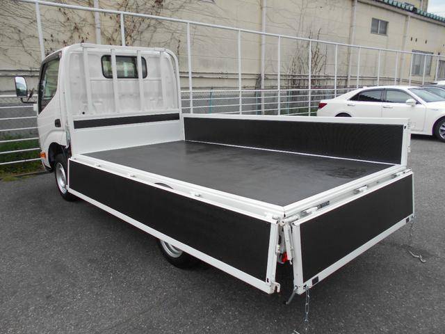 トヨタダイナ平ボディ小型（2t・3t）[写真14]