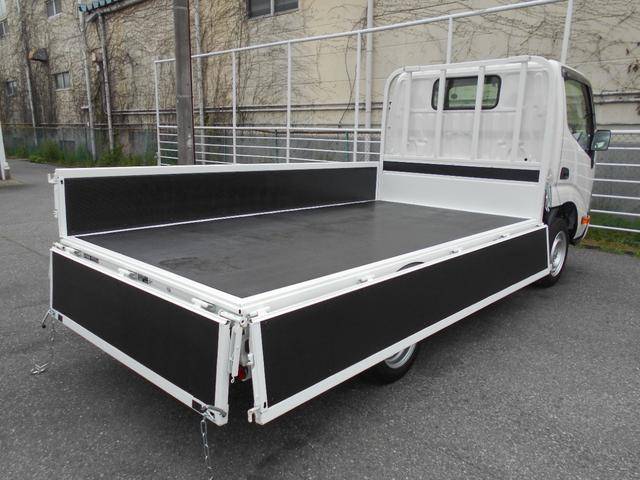 トヨタダイナ平ボディ小型（2t・3t）[写真15]