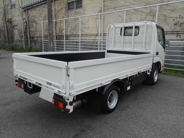 トヨタダイナ平ボディ小型（2t・3t）[写真04]