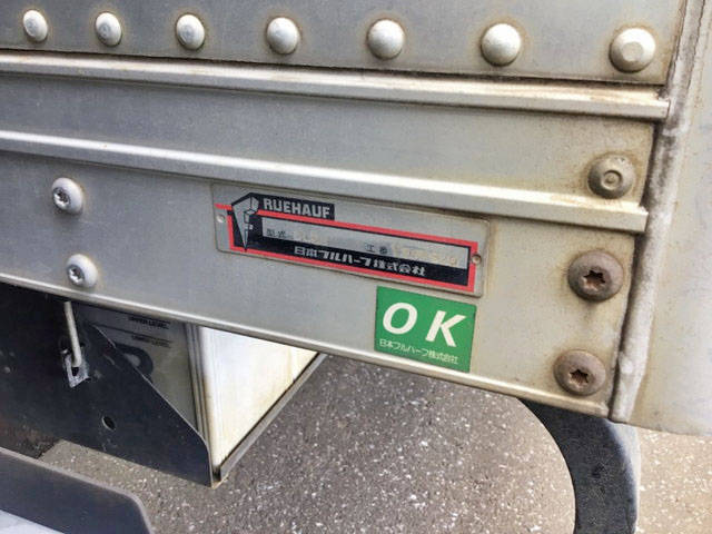 いすゞエルフアルミバン小型（2t・3t）[写真14]