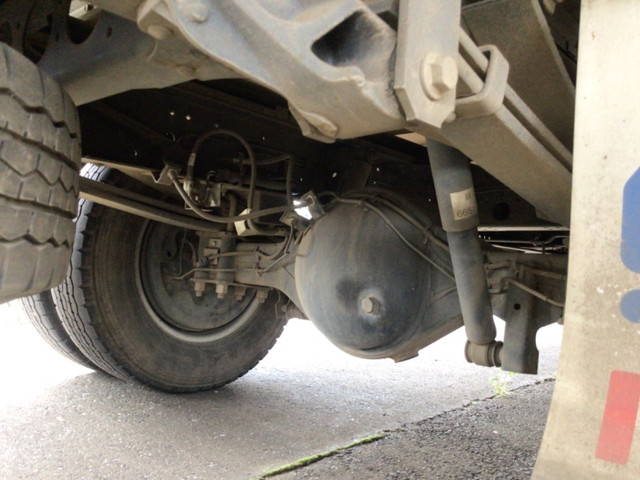 いすゞエルフアルミバン小型（2t・3t）[写真19]