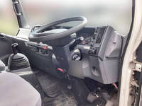 いすゞエルフアルミバン小型（2t・3t）[写真27]