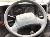 いすゞエルフアルミバン小型（2t・3t）[写真29]