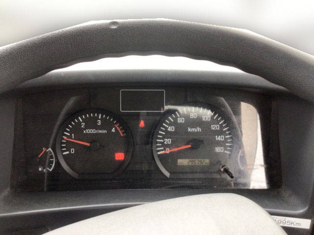 いすゞエルフアルミバン小型（2t・3t）[写真30]