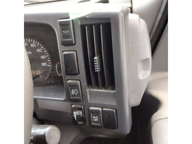 いすゞエルフアルミバン小型（2t・3t）[写真33]