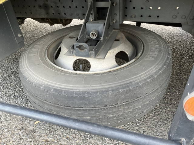 いすゞエルフアルミバン小型（2t・3t）[写真20]