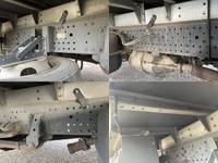 いすゞエルフアルミバン小型（2t・3t）[写真22]