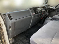 いすゞエルフアルミバン小型（2t・3t）[写真29]