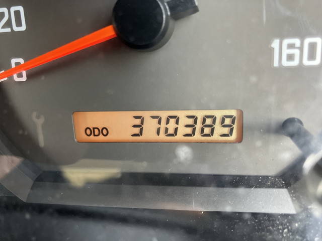 いすゞエルフアルミバン小型（2t・3t）[写真30]