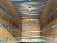 いすゞエルフアルミバン小型（2t・3t）[写真08]