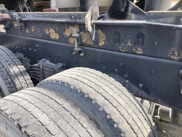 いすゞギガダンプ大型（10t）[写真17]