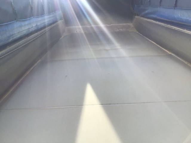 いすゞギガダンプ大型（10t）[写真08]