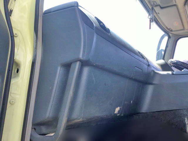 三菱ふそうスーパーグレートセルフローダー大型（10t）[写真31]