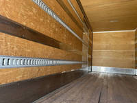 三菱ふそうファイターアルミバン中型（4t）[写真12]