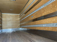 三菱ふそうファイターアルミバン中型（4t）[写真13]