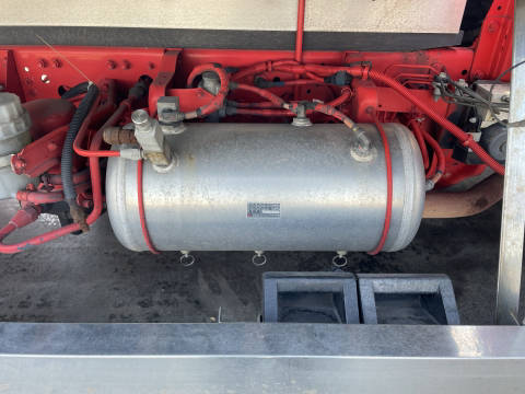 三菱ふそうファイターアルミバン中型（4t）[写真19]