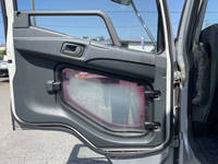 三菱ふそうファイターアルミバン中型（4t）[写真28]