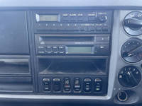 三菱ふそうファイターアルミバン中型（4t）[写真38]