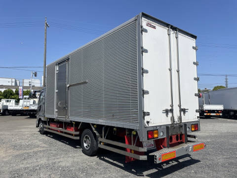 三菱ふそうファイターアルミバン中型（4t）[写真04]