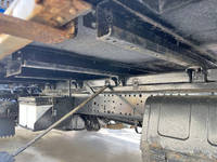 いすゞエルフパネルバン小型（2t・3t）[写真23]