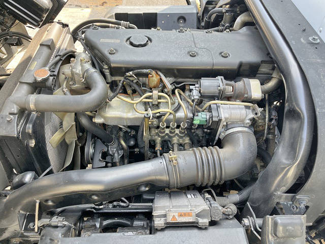 いすゞエルフパネルバン小型（2t・3t）[写真29]