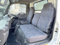 いすゞエルフパネルバン小型（2t・3t）[写真33]