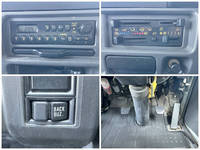 いすゞエルフパネルバン小型（2t・3t）[写真38]