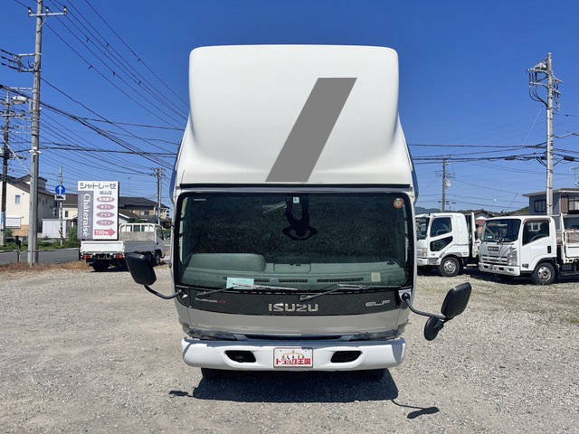 いすゞエルフパネルバン小型（2t・3t）[写真09]