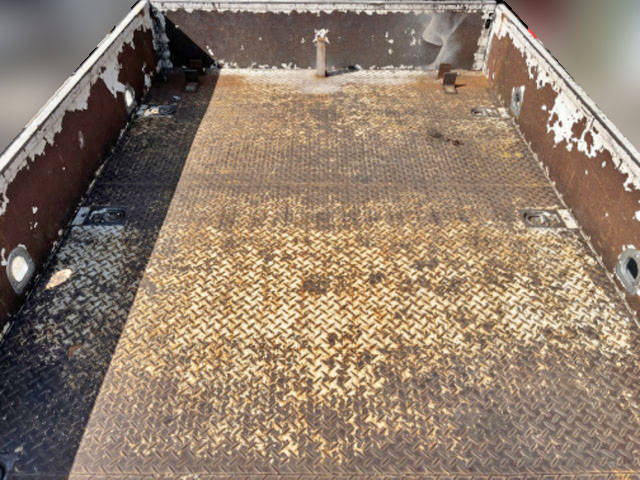 三菱ふそうキャンター平ボディ小型（2t・3t）[写真08]