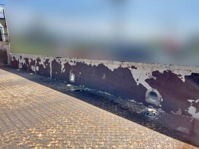 三菱ふそうキャンター平ボディ小型（2t・3t）[写真09]