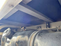 いすゞエルフ冷凍車（冷蔵車）小型（2t・3t）[写真23]