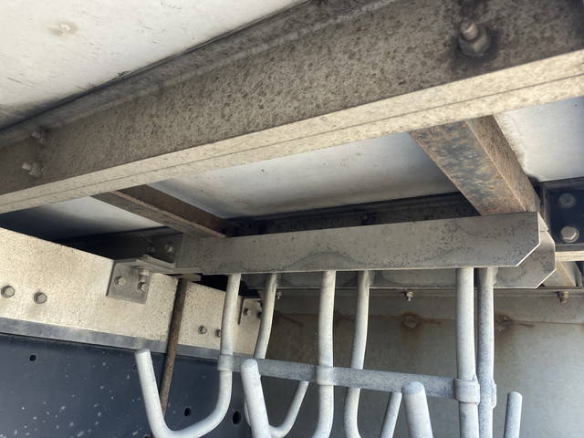 UDトラックスコンドル冷凍車（冷蔵車）増トン（6t・8t）[写真24]