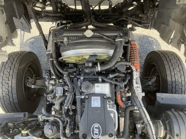 UDトラックスコンドル冷凍車（冷蔵車）増トン（6t・8t）[写真27]