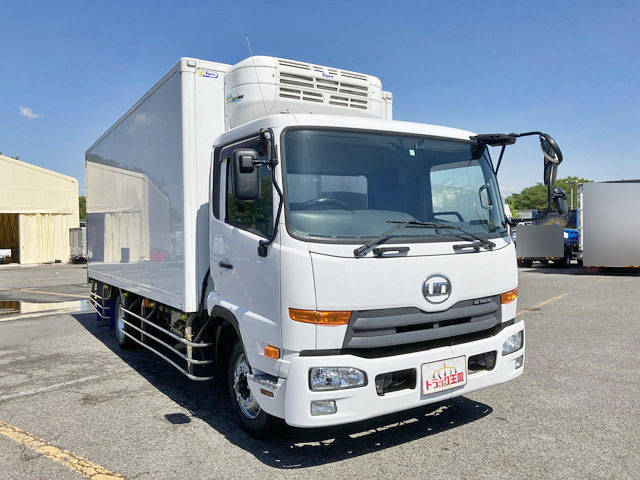 UDトラックスコンドル冷凍車（冷蔵車）増トン（6t・8t）[写真03]