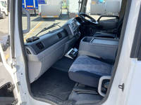 UDトラックスコンドル冷凍車（冷蔵車）増トン（6t・8t）[写真33]