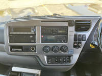 UDトラックスコンドル冷凍車（冷蔵車）増トン（6t・8t）[写真38]