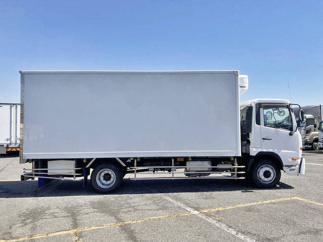 UDトラックスコンドル冷凍車（冷蔵車）増トン（6t・8t）[写真07]