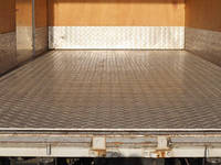 いすゞエルフアルミバン小型（2t・3t）[写真12]