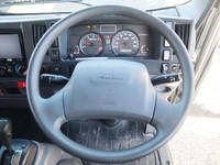 いすゞエルフアルミバン小型（2t・3t）[写真34]