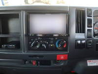 いすゞエルフアルミバン小型（2t・3t）[写真36]