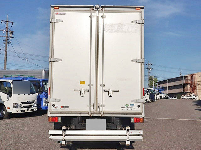 いすゞエルフアルミバン小型（2t・3t）[写真05]