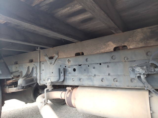 UDトラックスコンドルクレーン4段中型（4t）[写真13]