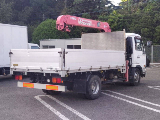 UDトラックスコンドルクレーン4段中型（4t）[写真02]