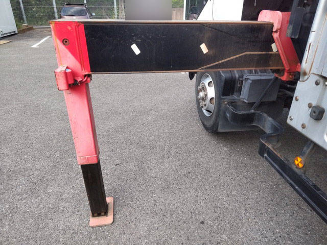 UDトラックスコンドルクレーン4段中型（4t）[写真23]