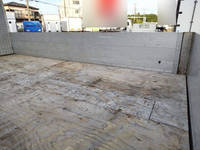 UDトラックスコンドルクレーン4段中型（4t）[写真32]