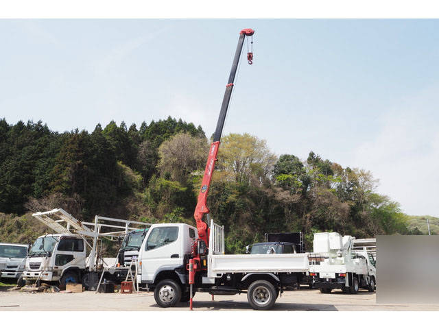三菱ふそうキャンタークレーン3段小型（2t・3t）[写真15]