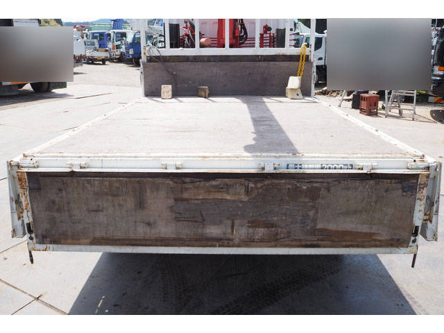 三菱ふそうキャンタークレーン3段小型（2t・3t）[写真17]