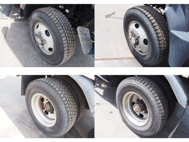 三菱ふそうキャンタークレーン3段小型（2t・3t）[写真21]