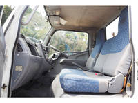 三菱ふそうキャンタークレーン3段小型（2t・3t）[写真34]